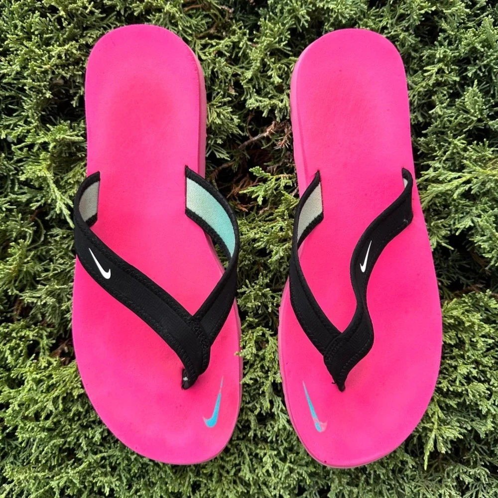 Nike Ultra Celso Girl Thong Women's Sandals Size 9 Pink